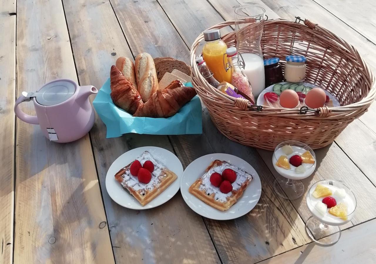 Bed&Breakfast Welcome Jisp Exterior foto